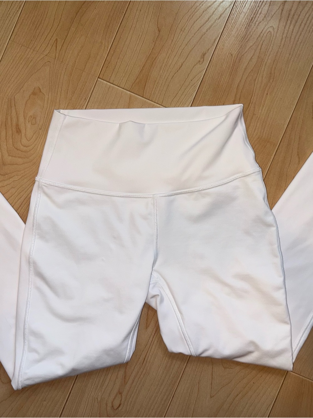 lululemon athletica High-Rise White Leggings - Picture 3 of 4